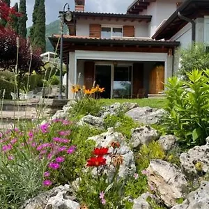 la-casa-in-collina.hotelinveneto.com/